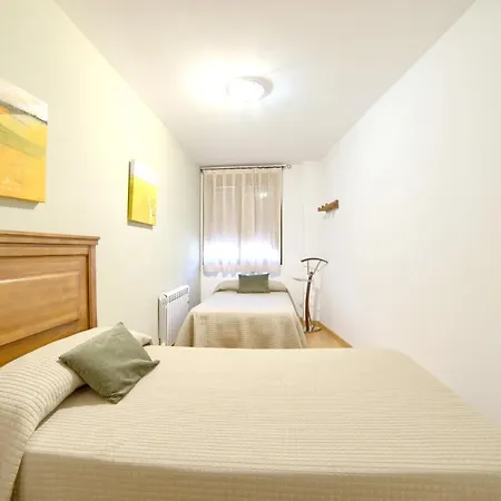 With 2 Bedrooms In With Wifi * Gúdar