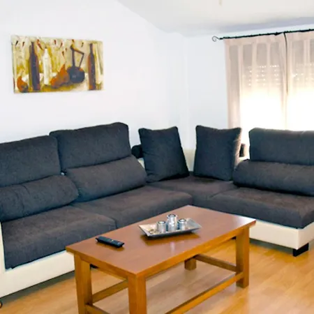 With 2 Bedrooms In With Wifi *